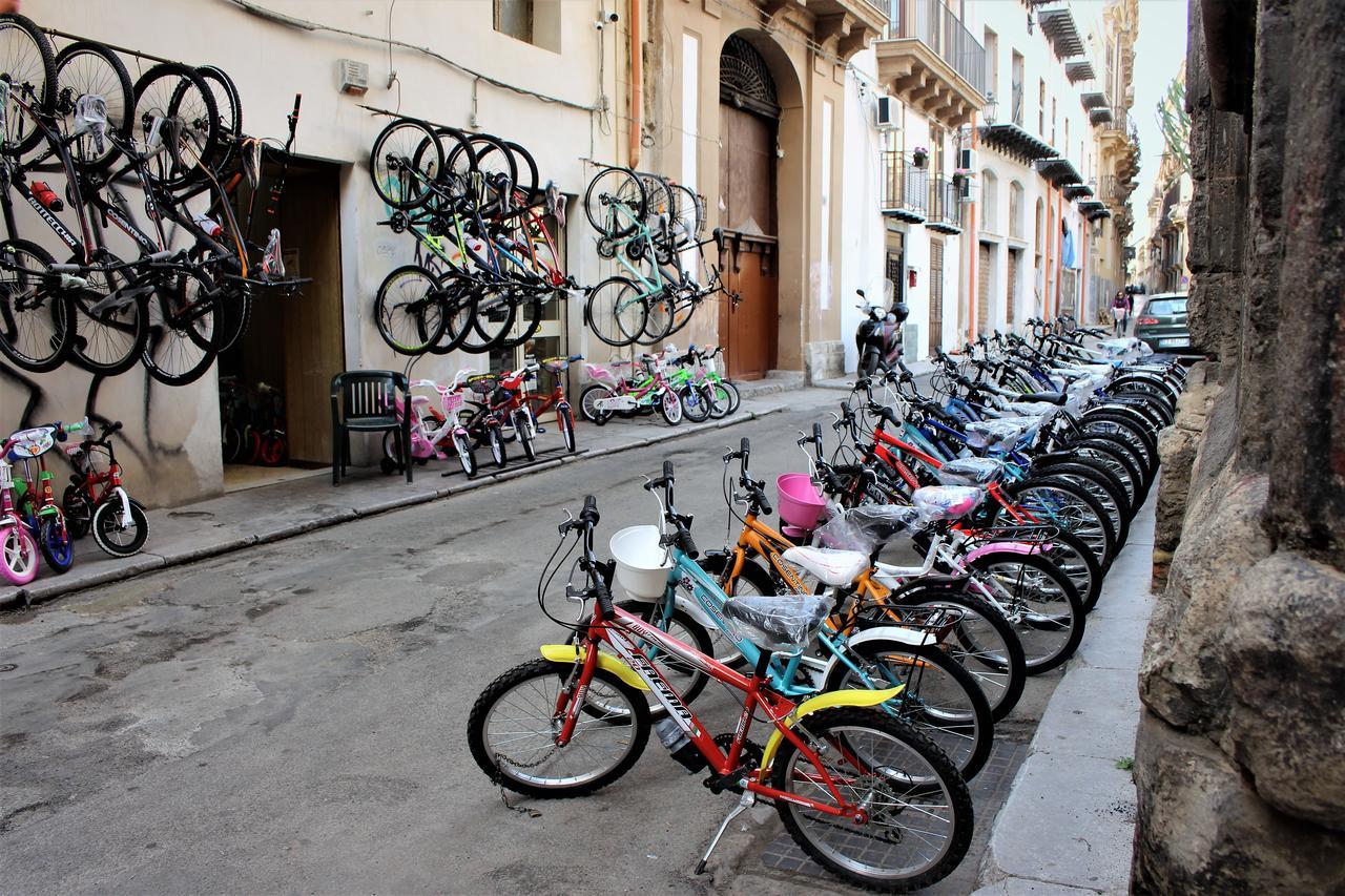 La Via Delle Biciclette Bed and Breakfast Palermo Eksteriør billede